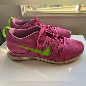 Nike Flyknit Lunar 1: pink and neon green (purple)